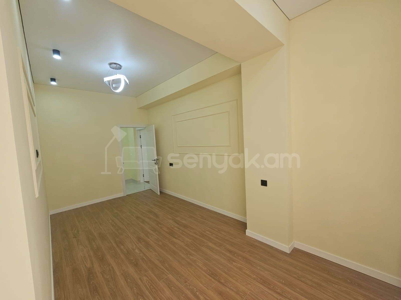 3 Սենյականոց Բնակարան, 81քմ, 9/10 հարկ, Կապիտալ Վերանորոգված