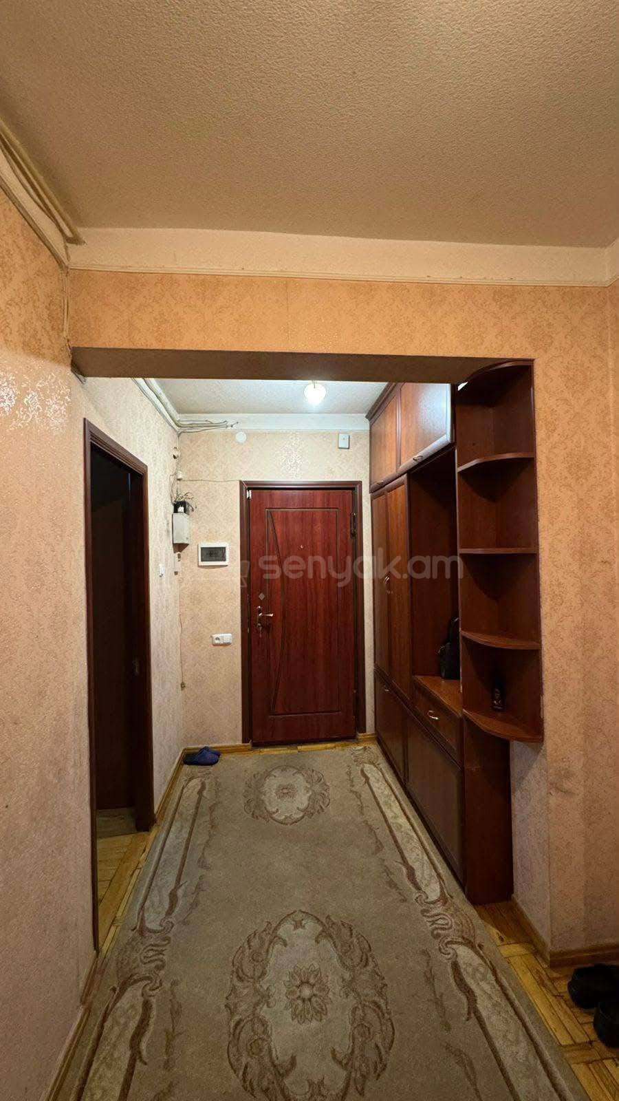 3 Սենյականոց Բնակարան, 80քմ, 8/9 հարկ, Նորմալ Վիճակում