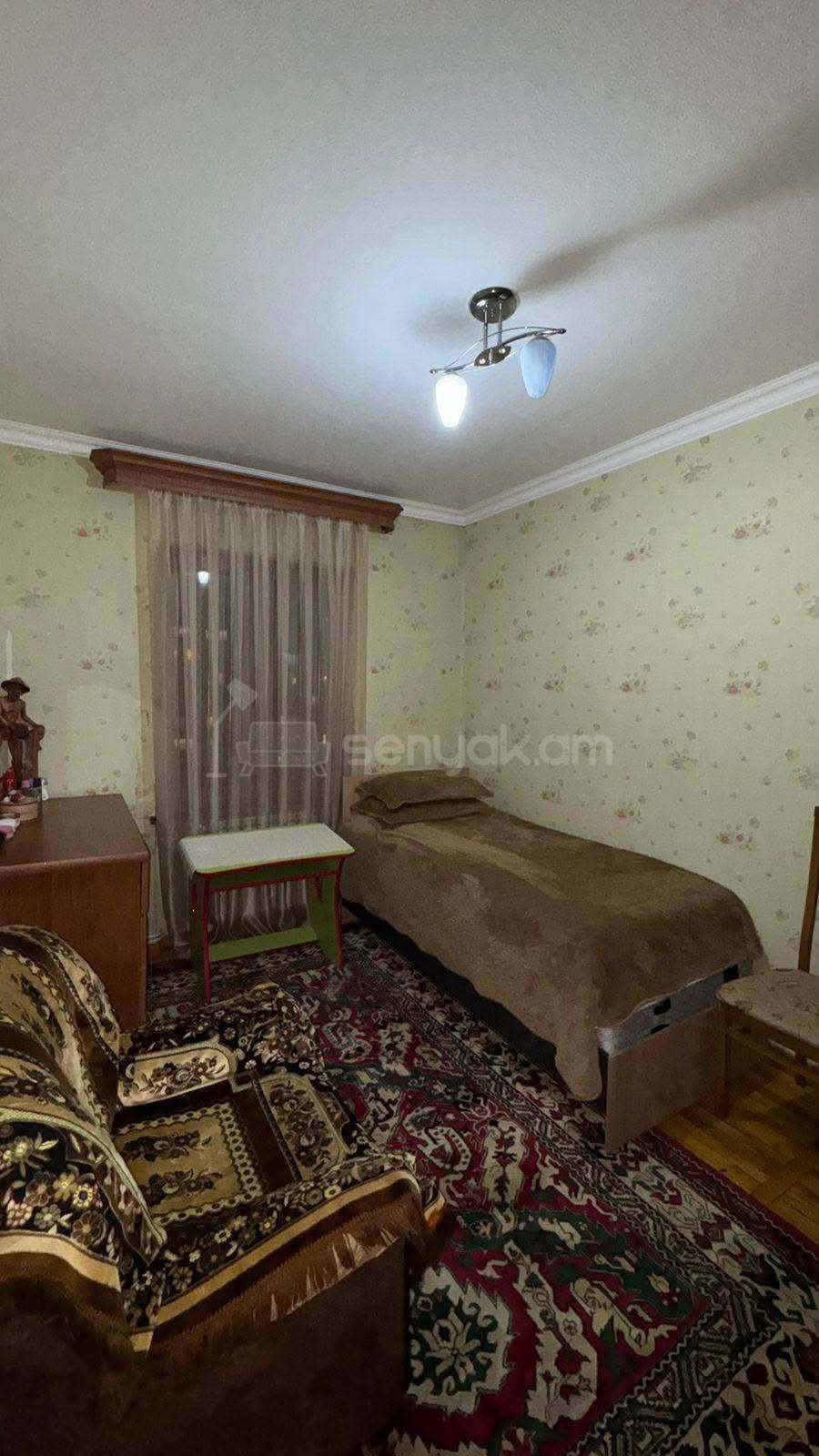 3 Սենյականոց Բնակարան, 80քմ, 8/9 հարկ, Նորմալ Վիճակում