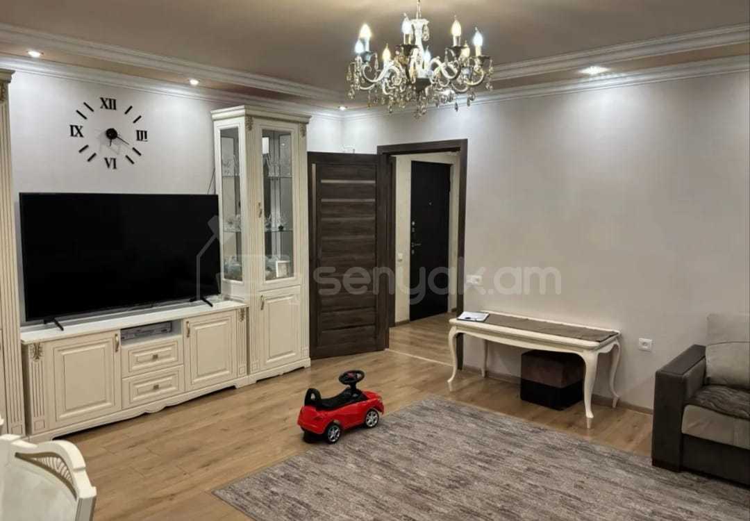 3 Սենյականոց Բնակարան, 78քմ, 5/9 հարկ, Կապիտալ Վերանորոգված