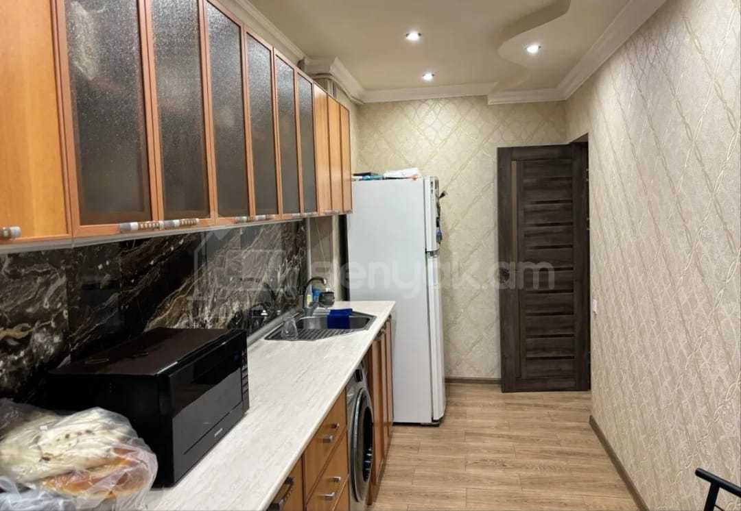 3 Սենյականոց Բնակարան, 78քմ, 5/9 հարկ, Կապիտալ Վերանորոգված
