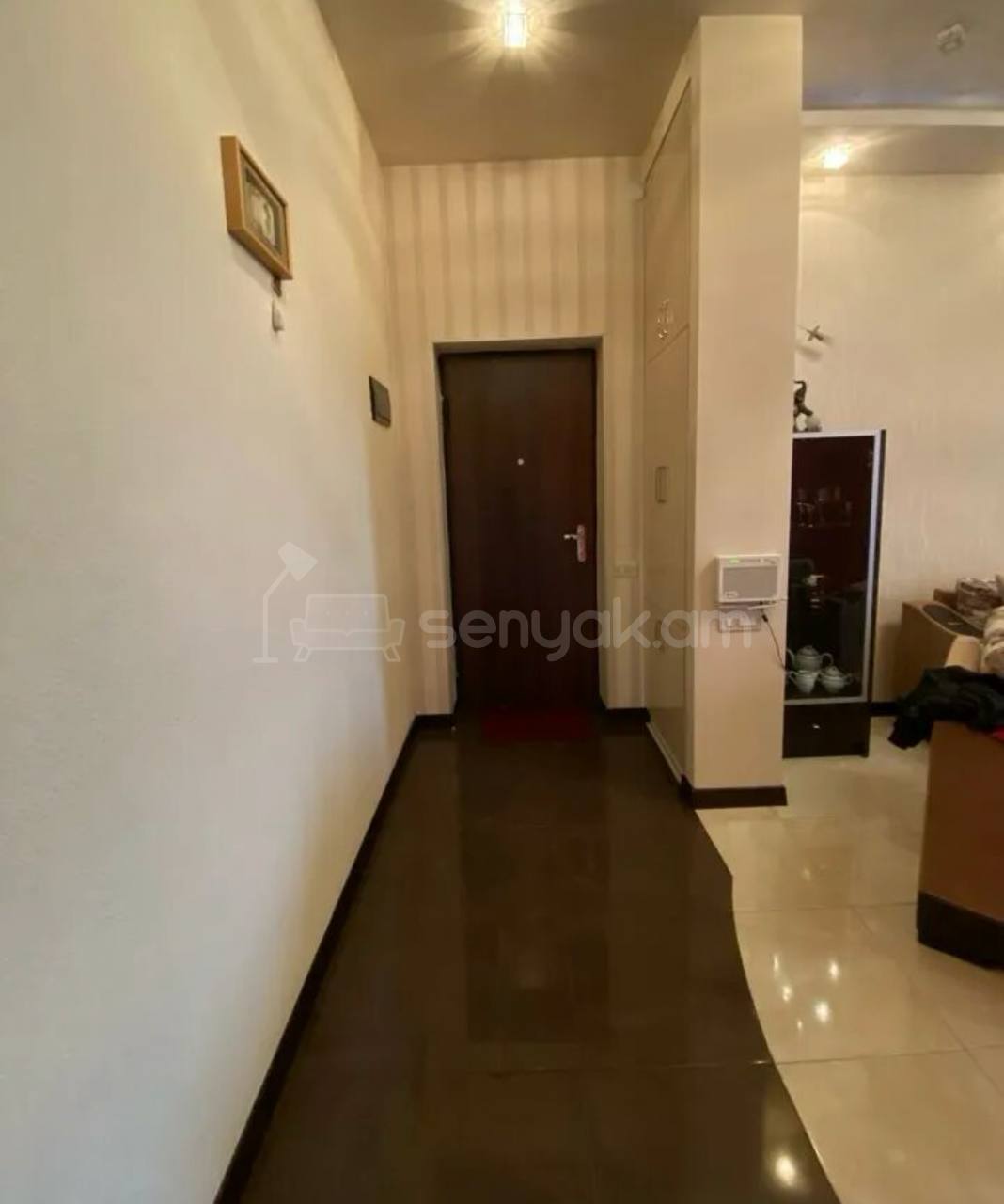 2 Սենյականոց Բնակարան Քարե Շենքում, 70քմ, 2/5 հարկ, Կապիտալ Վերանորոգված, Կահավորված, Արևկող