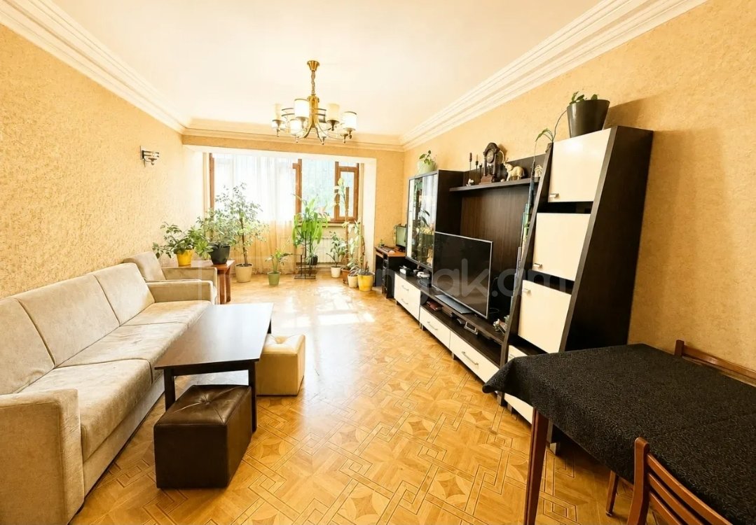 3 Սենյականոց Բնակարան, 87քմ, 1/9 հարկ, Կապիտալ Վերանորոգված