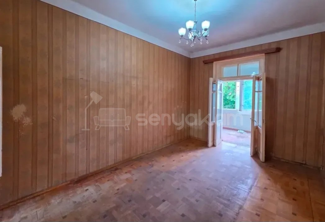 2 Սենյականոց Բնակարան Քարե Շենքում, 63քմ, 2/4 հարկ, Պետական Վիճակում