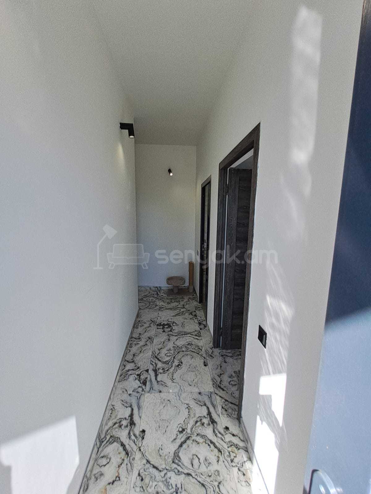 5 Սենյականոց Սեփական Տուն, 90քմ, Կապիտալ Վերանորոգված