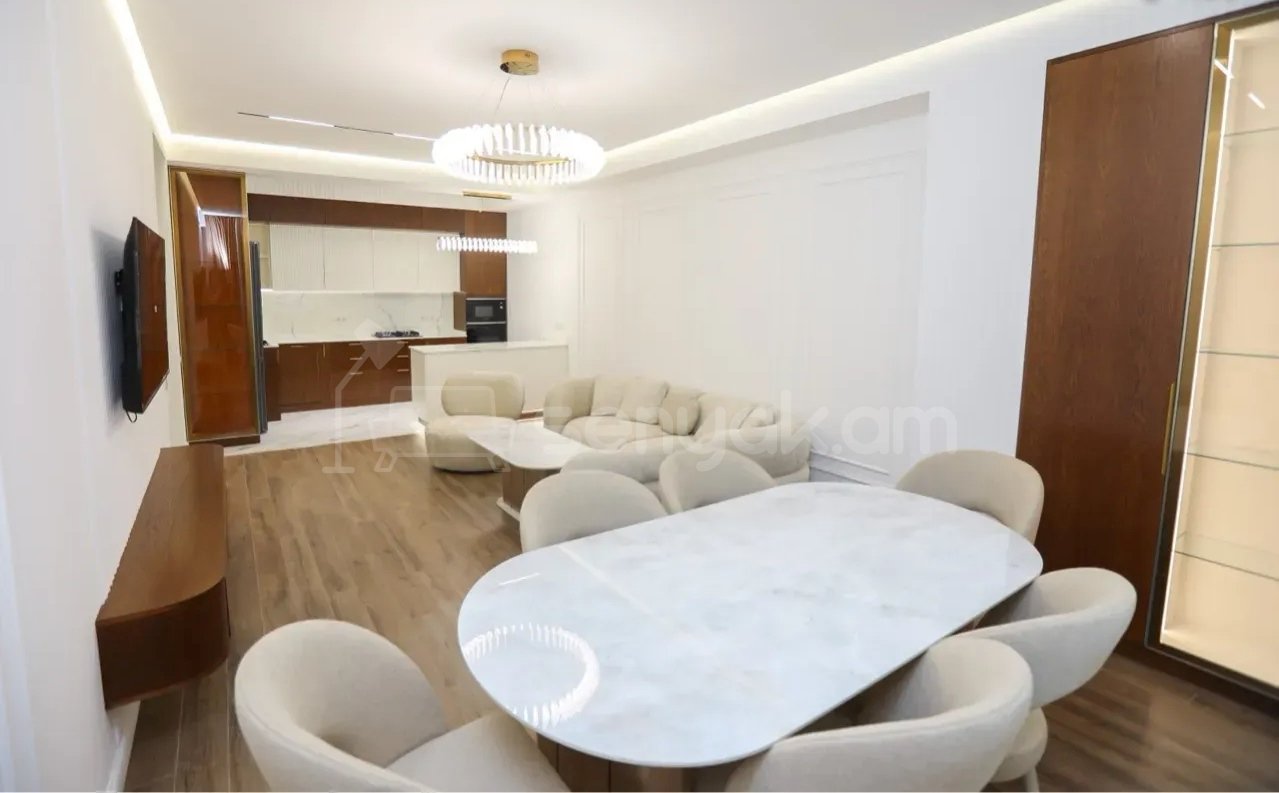 3 Սենյականոց Բնակարան, 96քմ, 10/14 հարկ, Կապիտալ Վերանորոգված