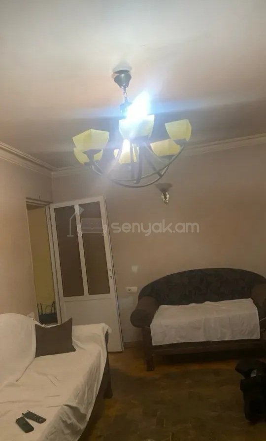 2 Սենյականոց Բնակարան Քարե Շենքում, 60քմ, 1/4 հարկ, Կապիտալ Վերանորոգված, Կահավորված