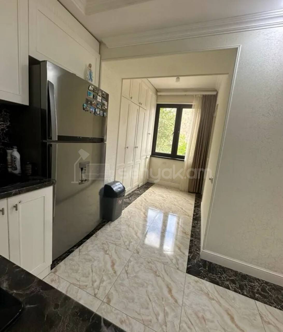 2 Սենյականոց Բնակարան Քարե Շենքում, 46քմ, 3/5 հարկ, Կապիտալ Վերանորոգված