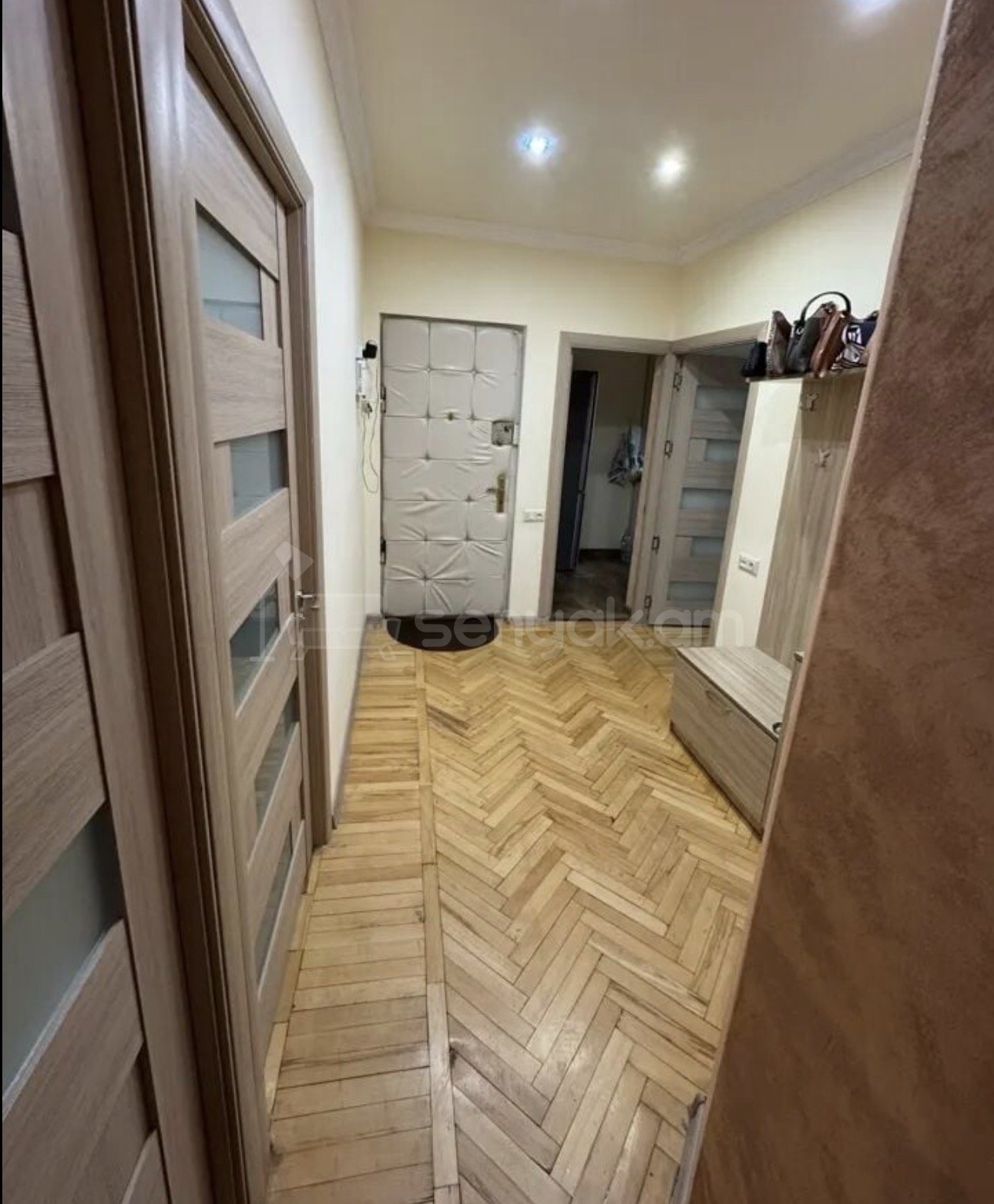 3 Սենյականոց Բնակարան, 76քմ, 8/9 հարկ, Կապիտալ Վերանորոգված