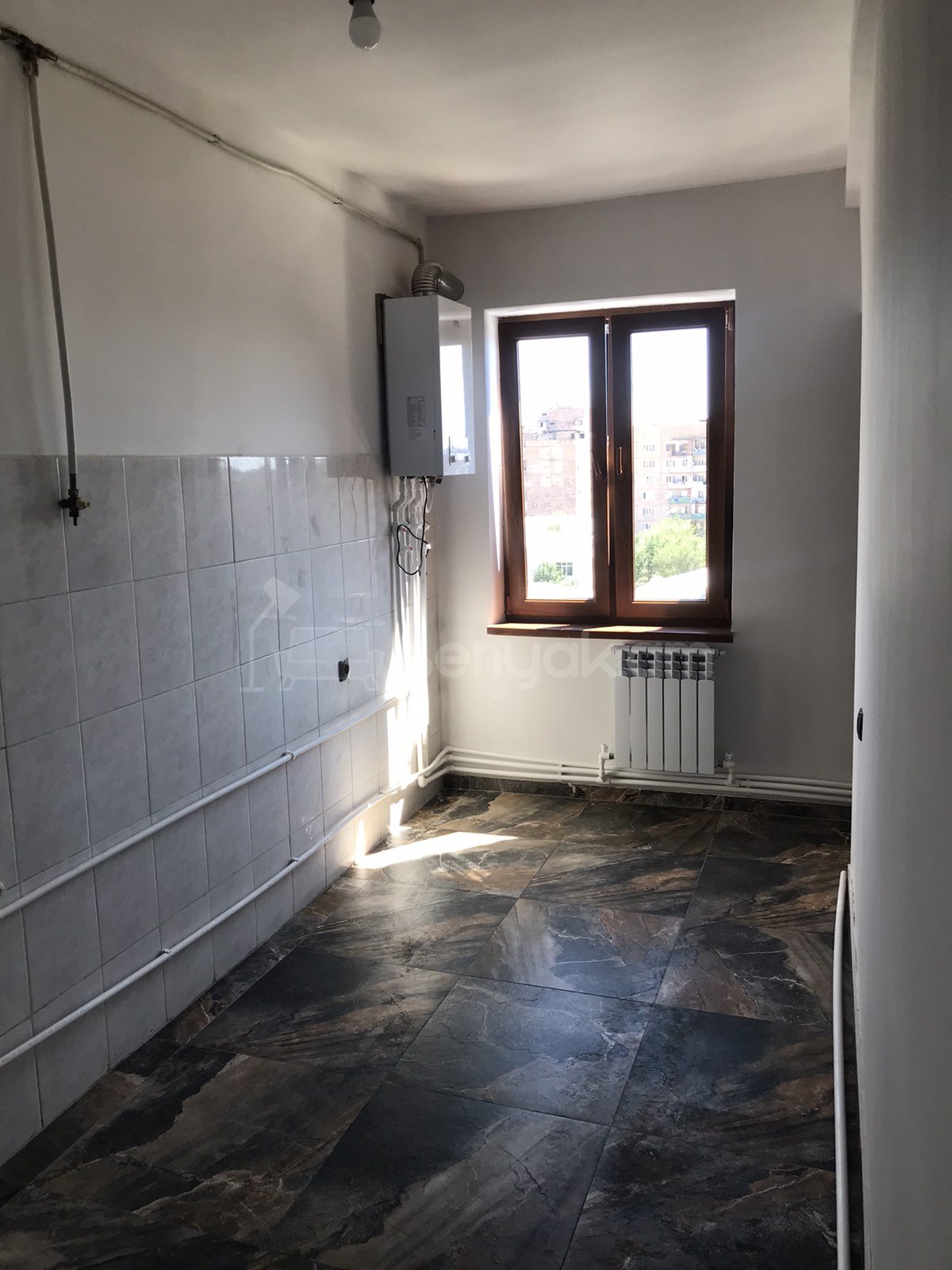 3 Սենյականոց Բնակարան, 80քմ, 7/9 հարկ, Կապիտալ Վերանորոգված, Կահավորված, Արևկող