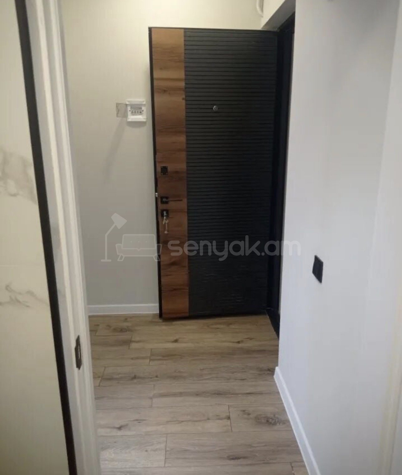 2 Սենյականոց Բնակարան, 36քմ, 9/14 հարկ, Դիզայներական Վերանորոգված