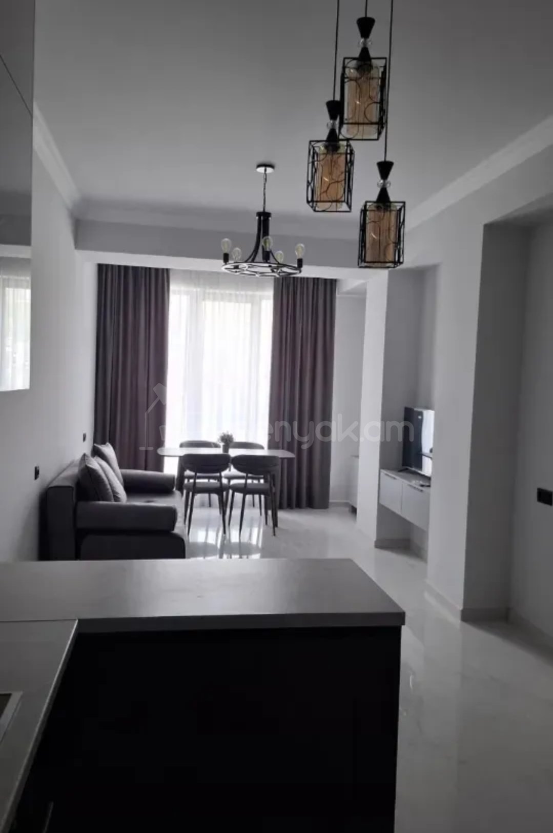 2 Սենյականոց Բնակարան Նորակառույցում, 55քմ, 10/17 հարկ, Կապիտալ Վերանորոգված, Կահավորված