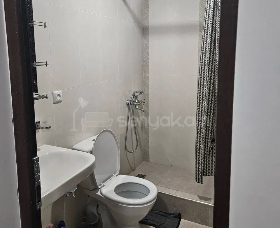 2 Սենյականոց Բնակարան Քարե Շենքում, 56քմ, 2/2 հարկ, Կապիտալ Վերանորոգված, Կահավորված