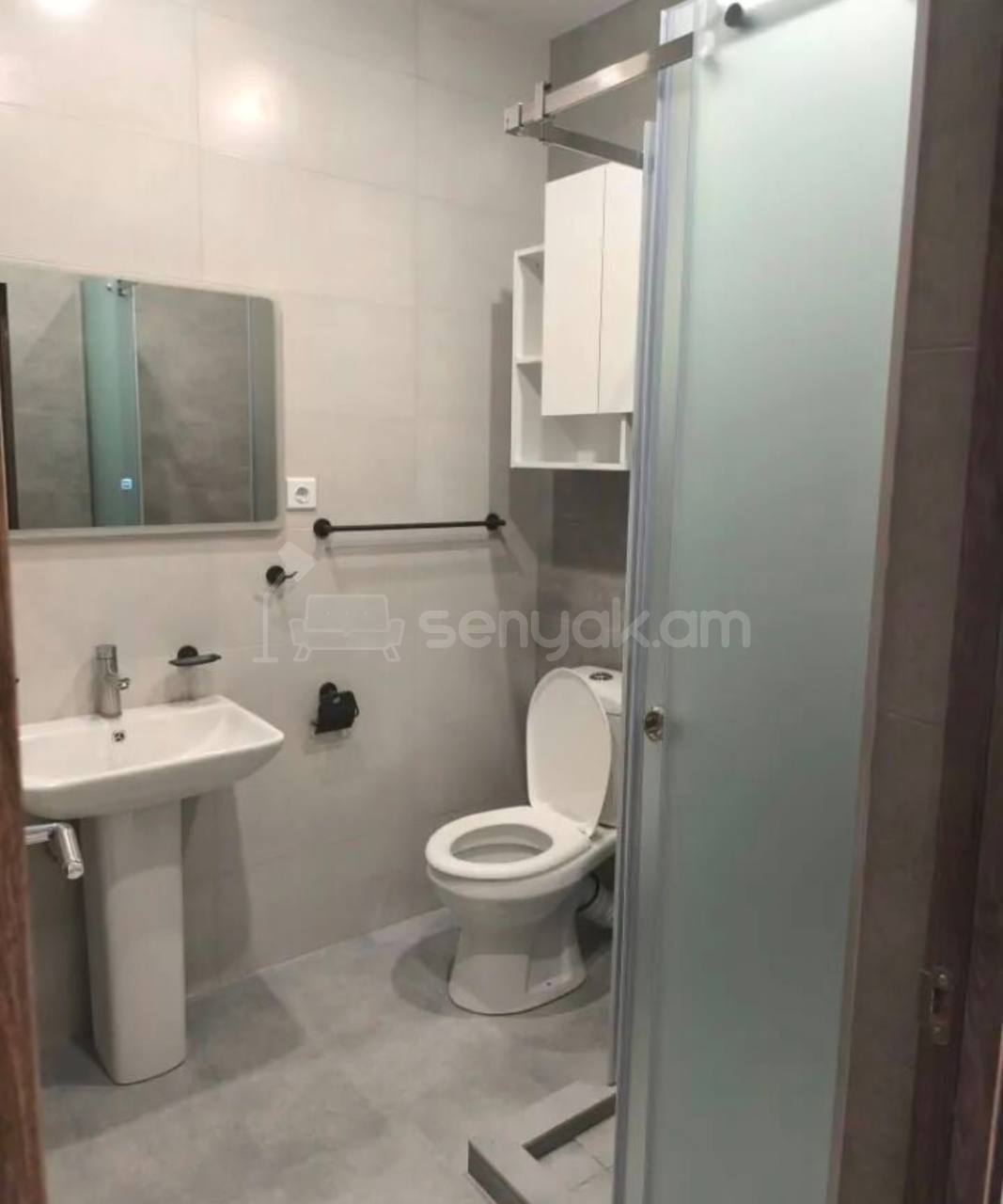 3 Սենյականոց Բնակարան, 99քմ, 7/8 հարկ, Կապիտալ Վերանորոգված, Կահավորված, Արևկող
