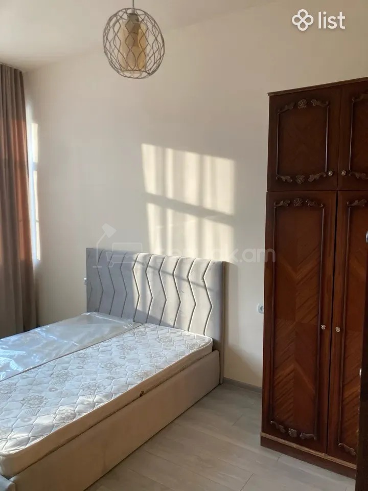 2 Սենյականոց Բնակարան, 48քմ, 2/2 հարկ, Նորմալ Վիճակում, Կահավորված, Արևկող