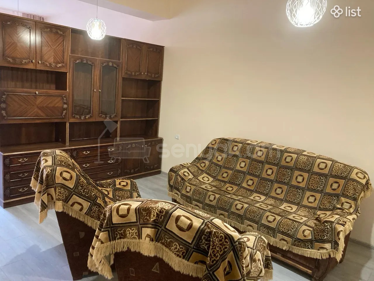 2 Սենյականոց Բնակարան, 48քմ, 2/2 հարկ, Նորմալ Վիճակում, Կահավորված, Արևկող