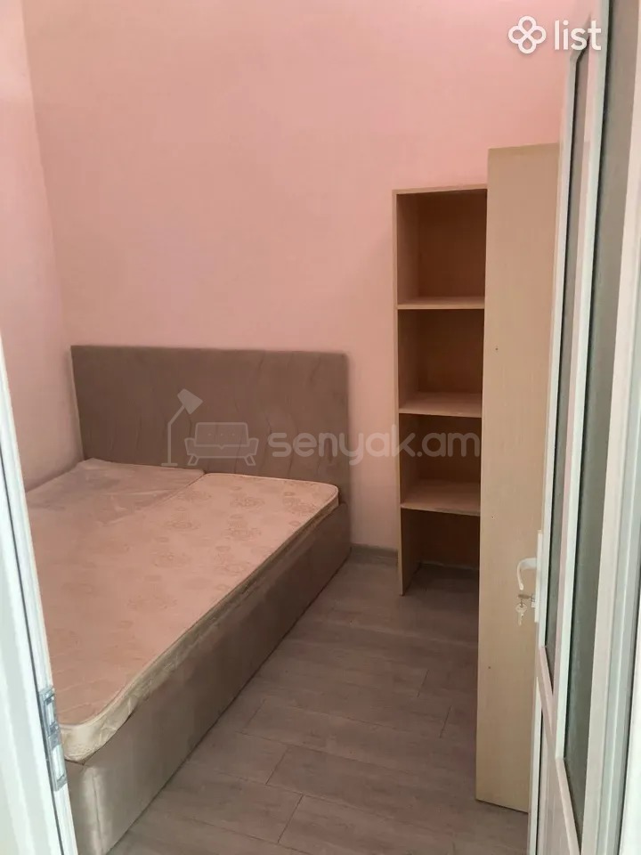 2 Սենյականոց Բնակարան, 48քմ, 2/2 հարկ, Նորմալ Վիճակում, Կահավորված, Արևկող