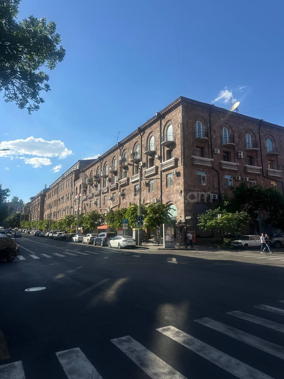3 Սենյականոց Բնակարան, 90քմ, 6/10 հարկ, Պետական Վիճակում