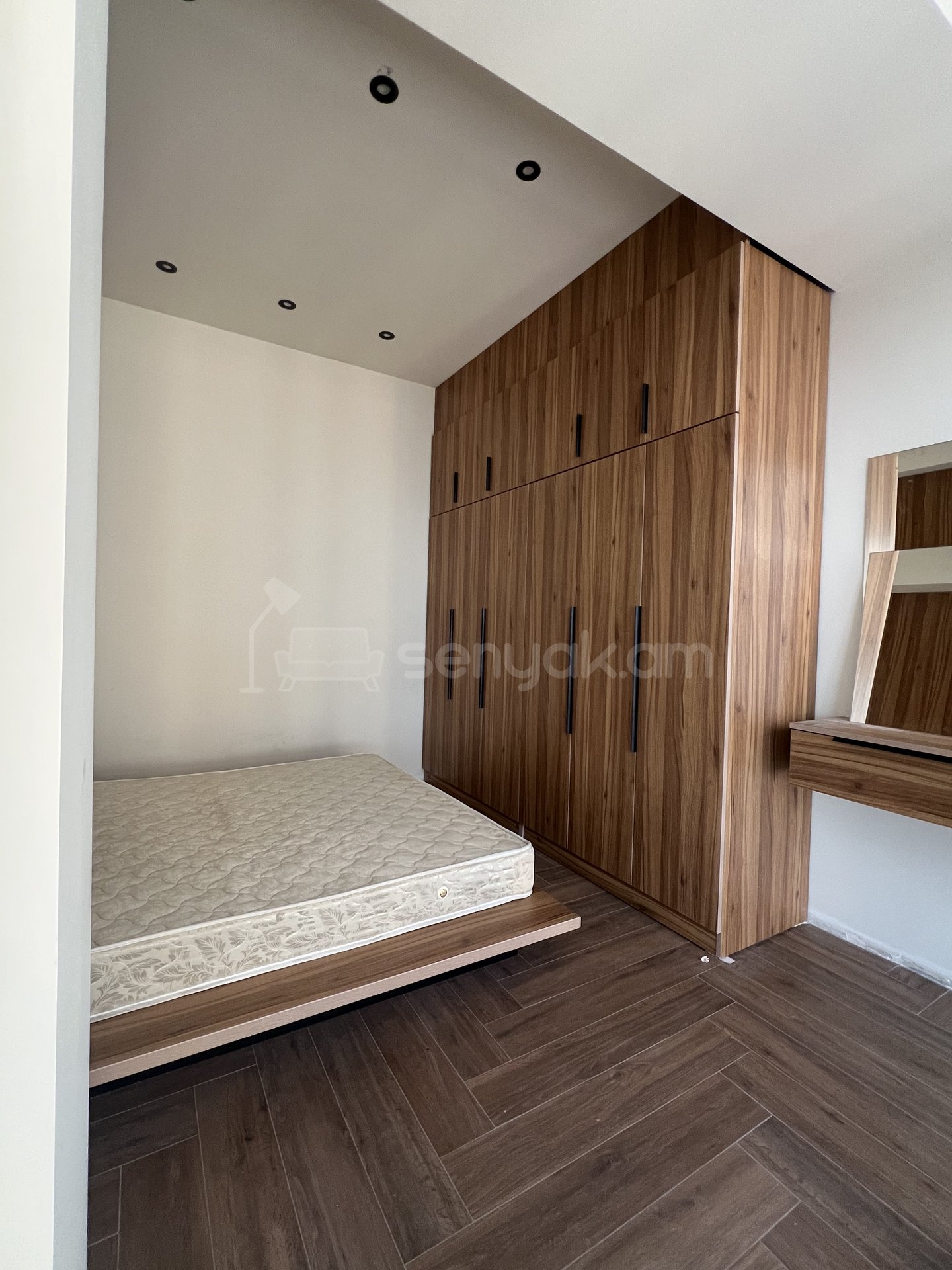 2 Սենյականոց Բնակարան Նորակառույցում, 61քմ, 11/16 հարկ, Դիզայներական Վերանորոգված