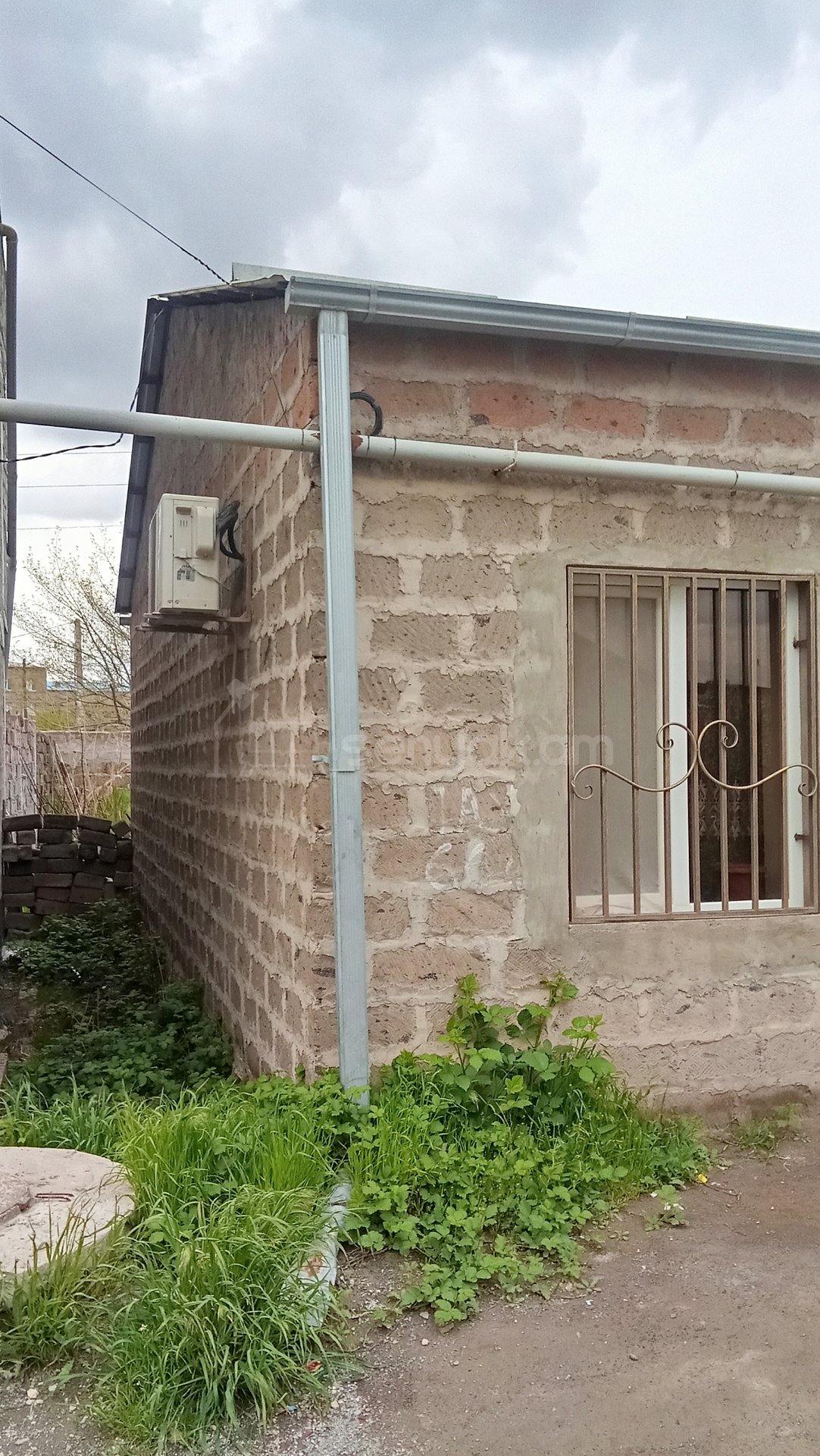 3 Սենյականոց Սեփական Տուն, 80քմ, Նորմալ Վիճակում