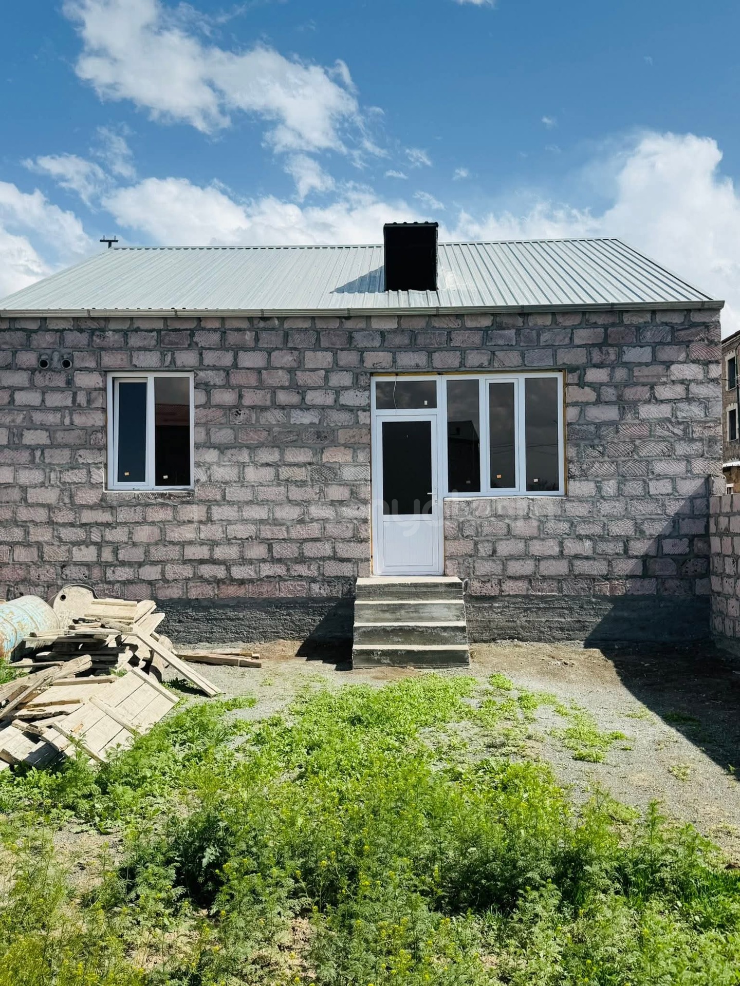 4 Սենյականոց Սեփական Տուն, 90քմ, Կապիտալ Վերանորոգված