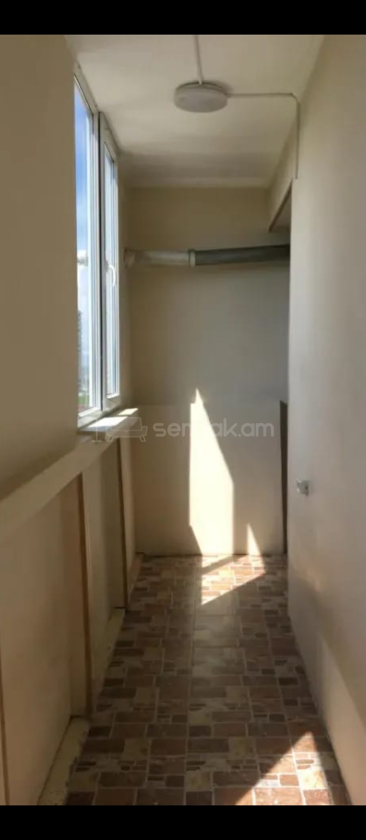 1 Սենյականոց Բնակարան, 40քմ, 7/9 հարկ, Կոսմետիկ Վերանորոգված, Արևկող
