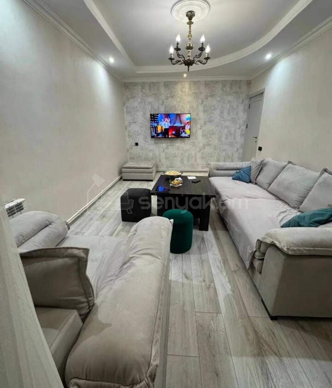 3 Սենյականոց Բնակարան Քարե Շենքում, 74քմ, 5/5 հարկ, Կապիտալ Վերանորոգված