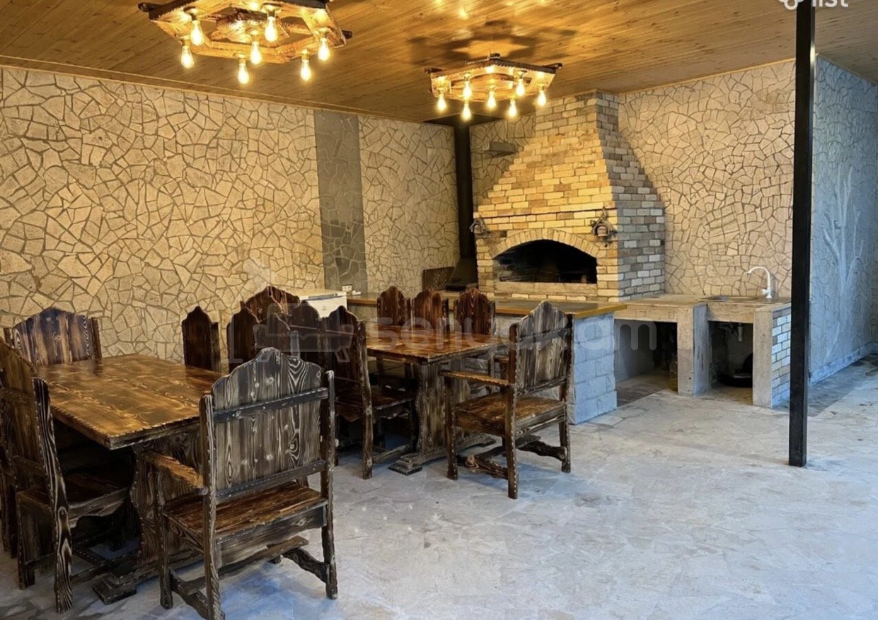 3 Սենյականոց Նորակառույց Շքեղ Առանձնատուն, 250քմ, Լողավազանով