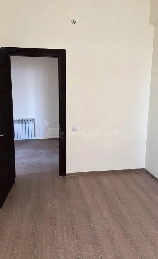 4 Սենյականոց Բնակարան Նորակառույցում, 108քմ, 11/14 հարկ, Կապիտալ Վերանորոգված