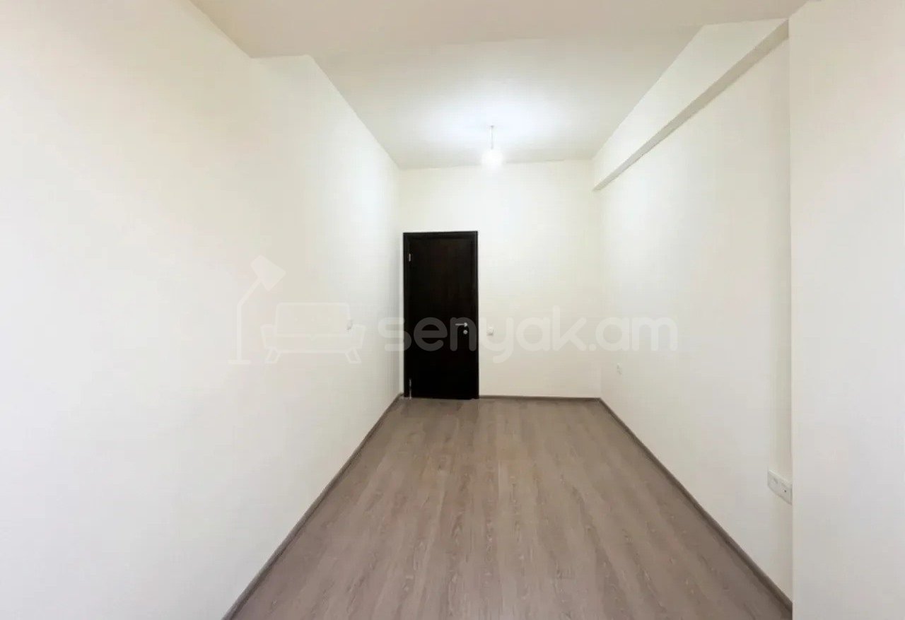 4 Սենյականոց Բնակարան Նորակառույցում, 108քմ, 11/14 հարկ, Կապիտալ Վերանորոգված