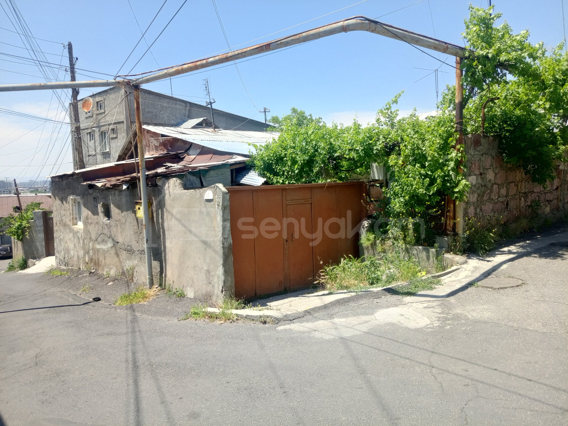 4 Սենյականոց Սեփական Տուն, 84քմ, Նորմալ Վիճակում