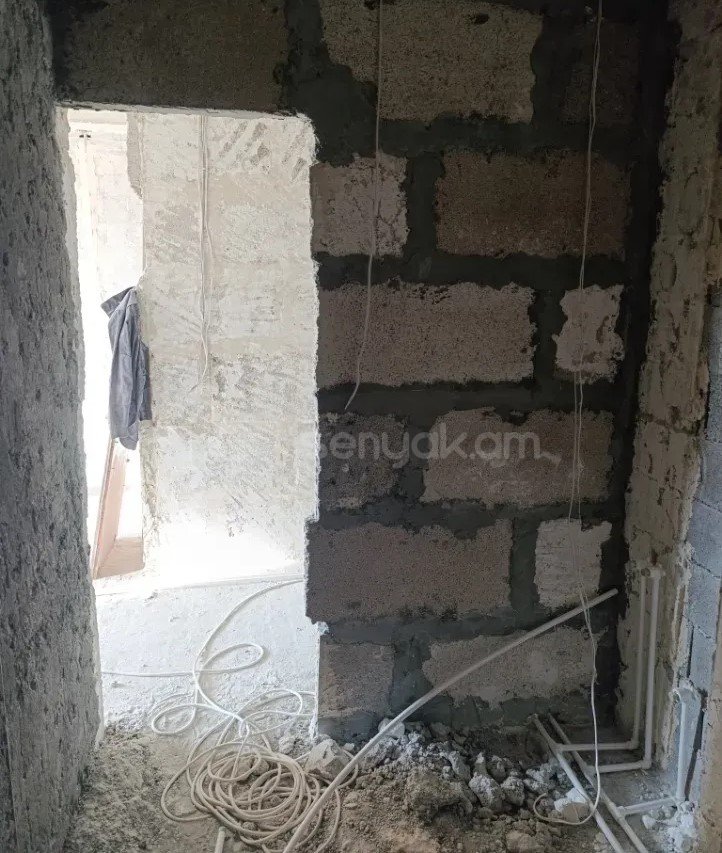 3 Սենյականոց Բնակարան Նորակառույցում, 57քմ, 4/9 հարկ, Զրոյական Վիճակում