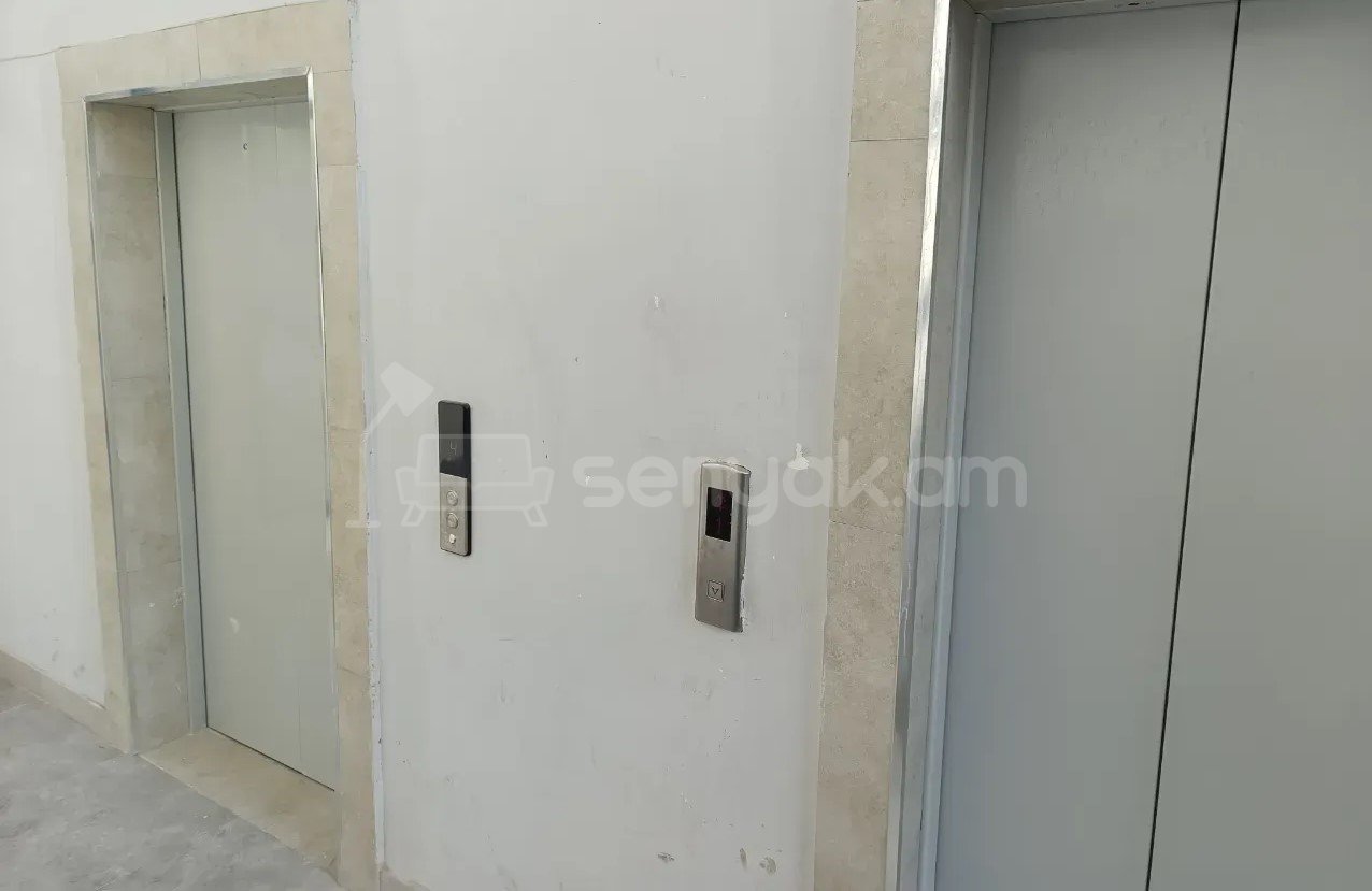 3 Սենյականոց Բնակարան Նորակառույցում, 57քմ, 4/9 հարկ, Զրոյական Վիճակում