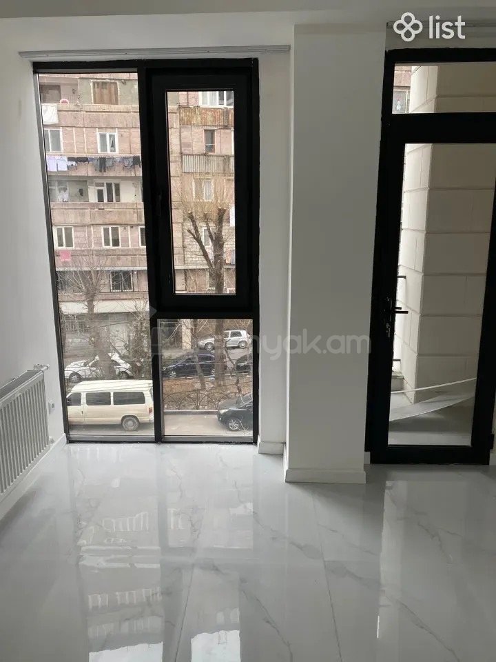 3 Սենյականոց Բնակարան Նորակառույցում, 63քմ, 3/12 հարկ, Կապիտալ Վերանորոգված, Կահավորված, Արևկող