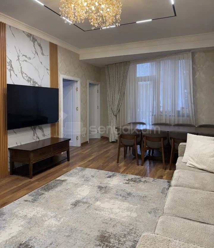 4 Սենյականոց Բնակարան Նորակառույցում, 100քմ, 3/16 հարկ, Դիզայներական Վերանորոգված
