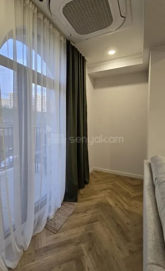 3 Սենյականոց Բնակարան Նորակառույցում, 67քմ, 2/16 հարկ, Կապիտալ Վերանորոգված