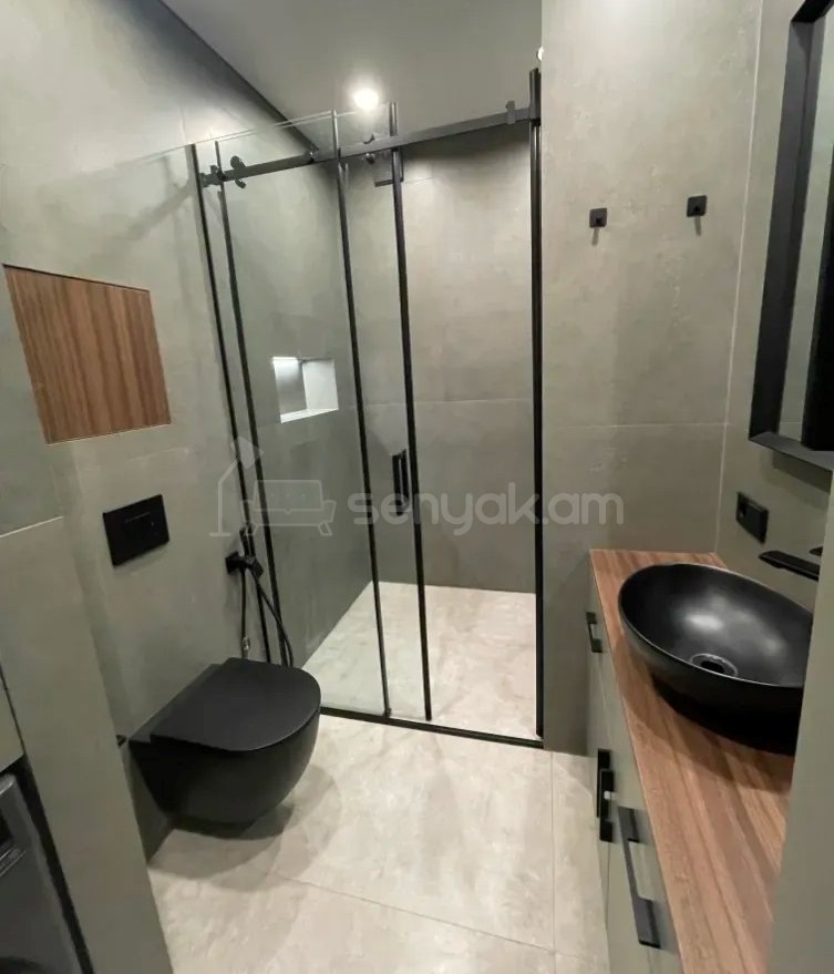 3 Սենյականոց Բնակարան Նորակառույցում, 67քմ, 14/15 հարկ, Կապիտալ Վերանորոգված