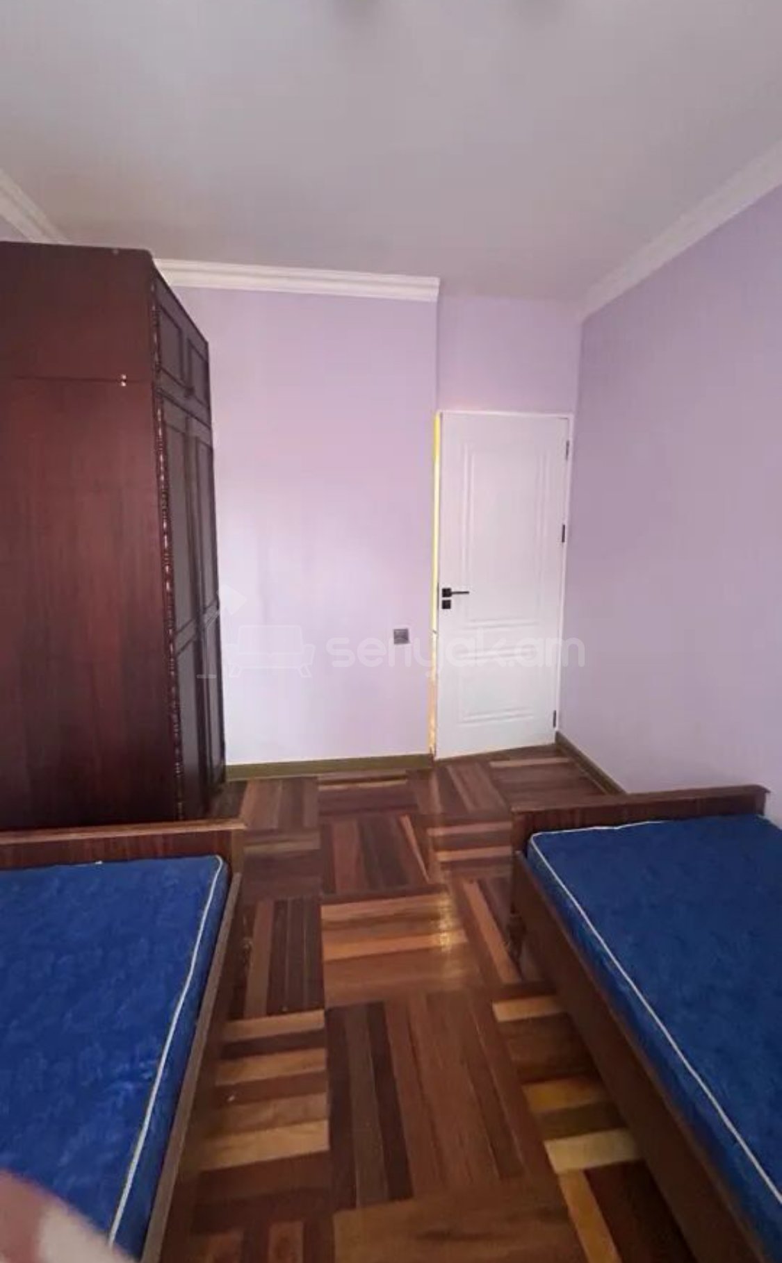 4 Սենյականոց Բնակարան Քարե Շենքում, 99քմ, 2/6 հարկ, Նորմալ Վիճակում