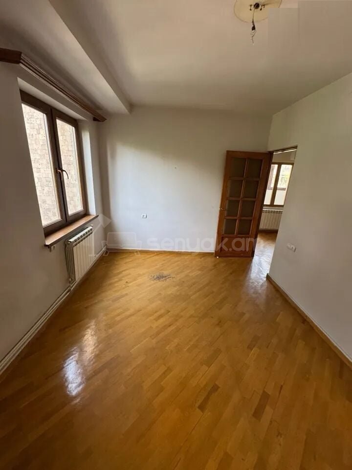 3 Սենյականոց Բնակարան, 76քմ, 3/12 հարկ, Կապիտալ Վերանորոգված