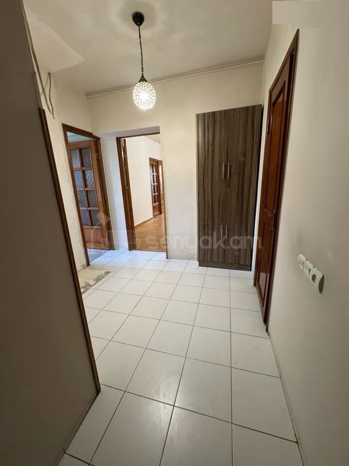 3 Սենյականոց Բնակարան, 76քմ, 3/12 հարկ, Կապիտալ Վերանորոգված