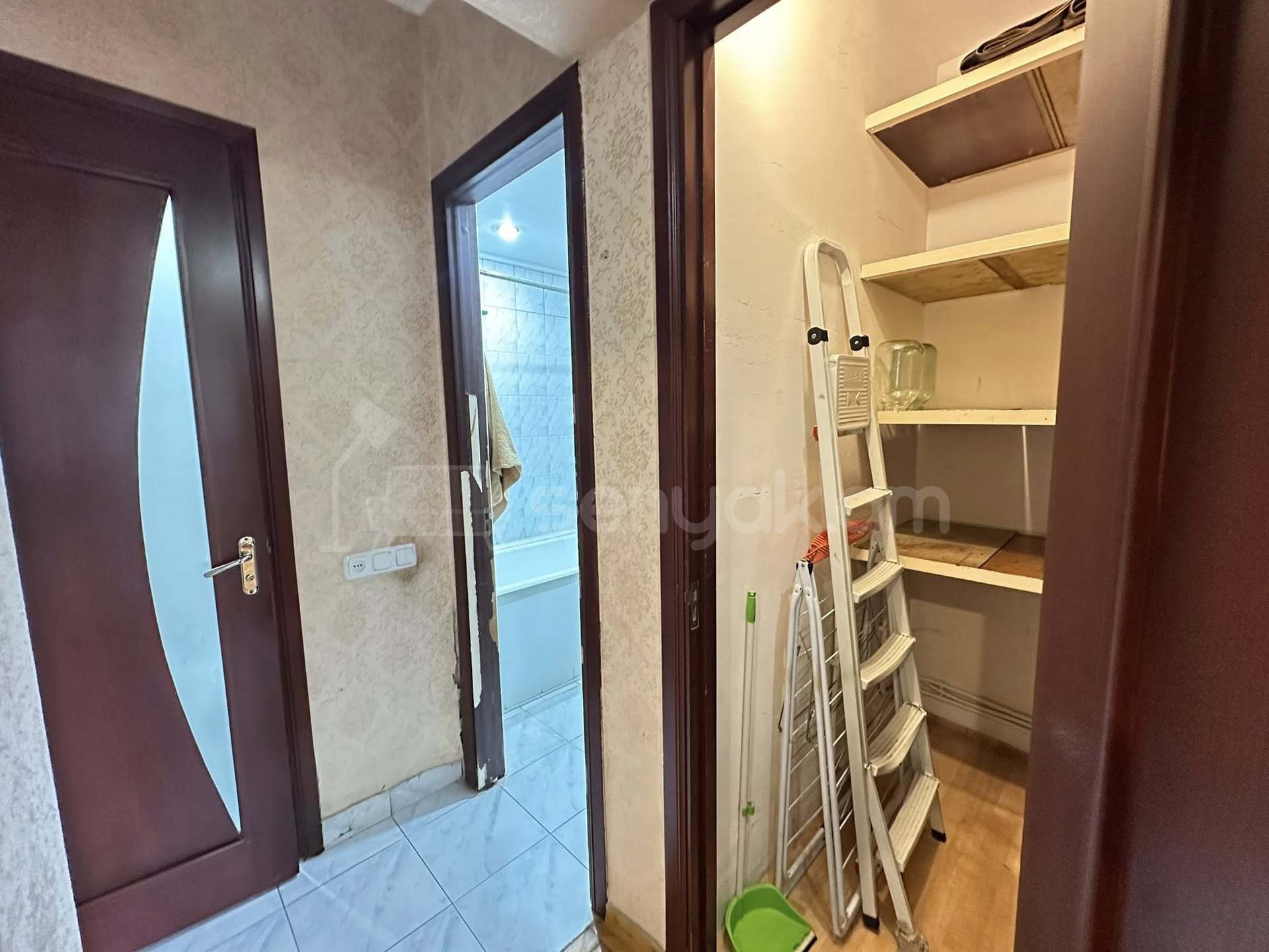 3 Սենյականոց Բնակարան, 80քմ, 8/9 հարկ, Նորմալ Վիճակում