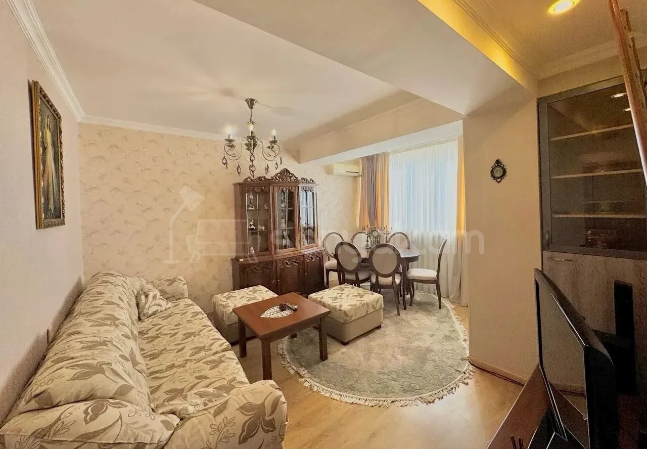 3 Սենյականոց Բնակարան, 60քմ, 10/14 հարկ, Կապիտալ Վերանորոգված