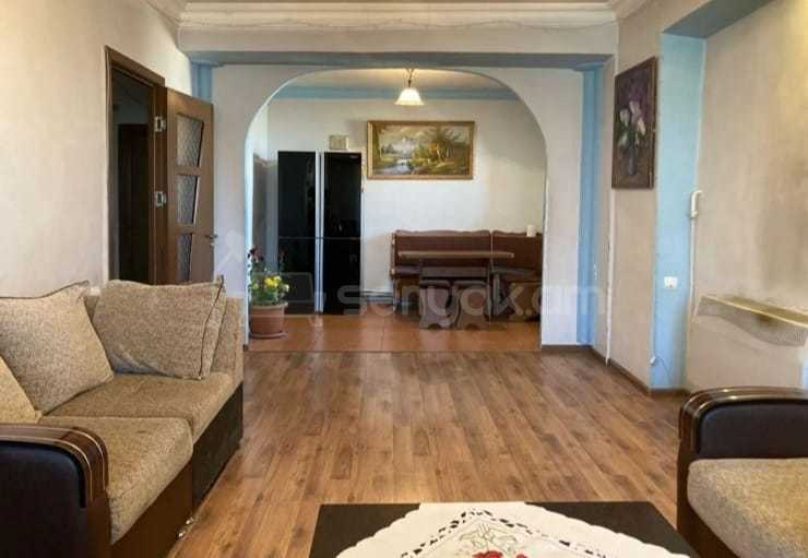 4 Սենյականոց Բնակարան, 118քմ, 9/14 հարկ, Նորմալ Վիճակում