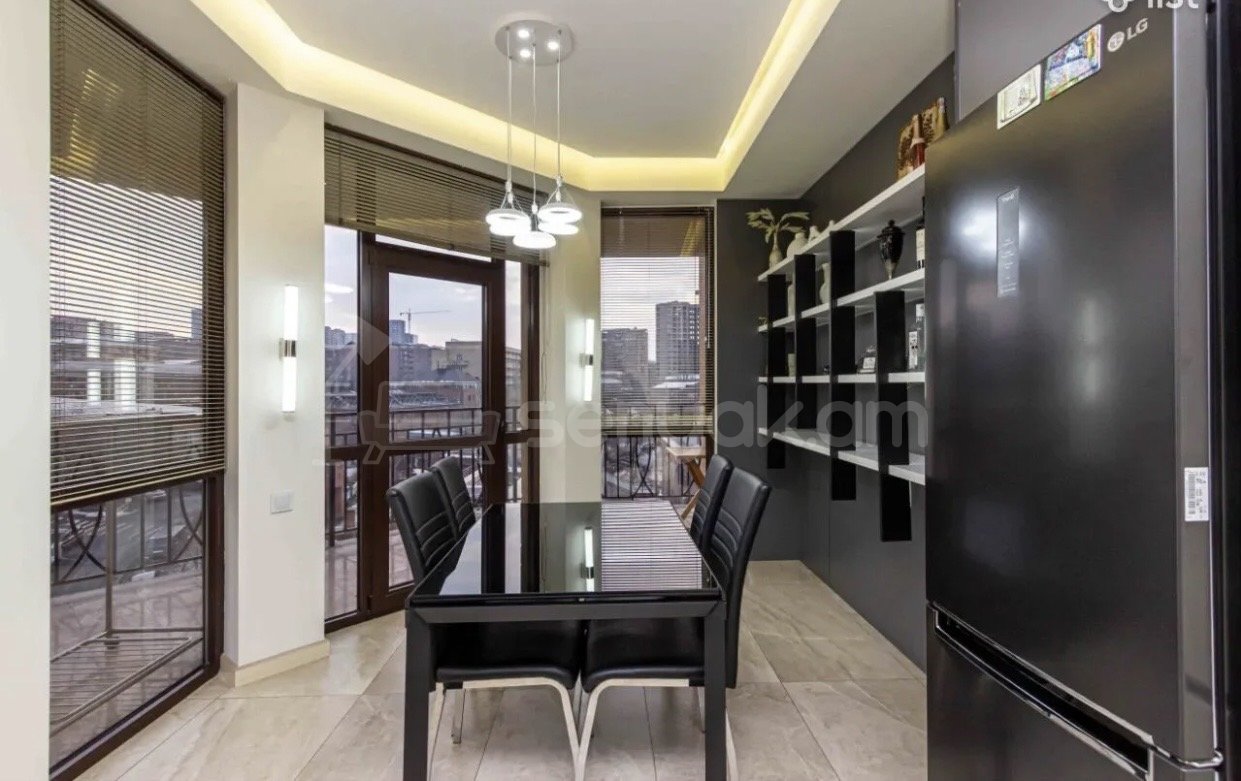 2 Սենյականոց Բնակարան Նորակառույցում, 73քմ, 3/14 հարկ, Կապիտալ Վերանորոգված