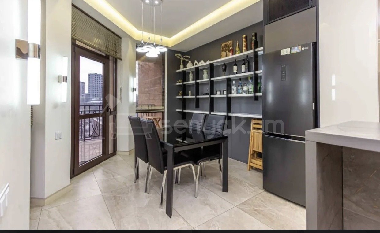 2 Սենյականոց Բնակարան Նորակառույցում, 73քմ, 3/14 հարկ, Կապիտալ Վերանորոգված