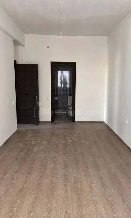 4 Սենյականոց Բնակարան Նորակառույցում, 108քմ, 11/14 հարկ, Կապիտալ Վերանորոգված