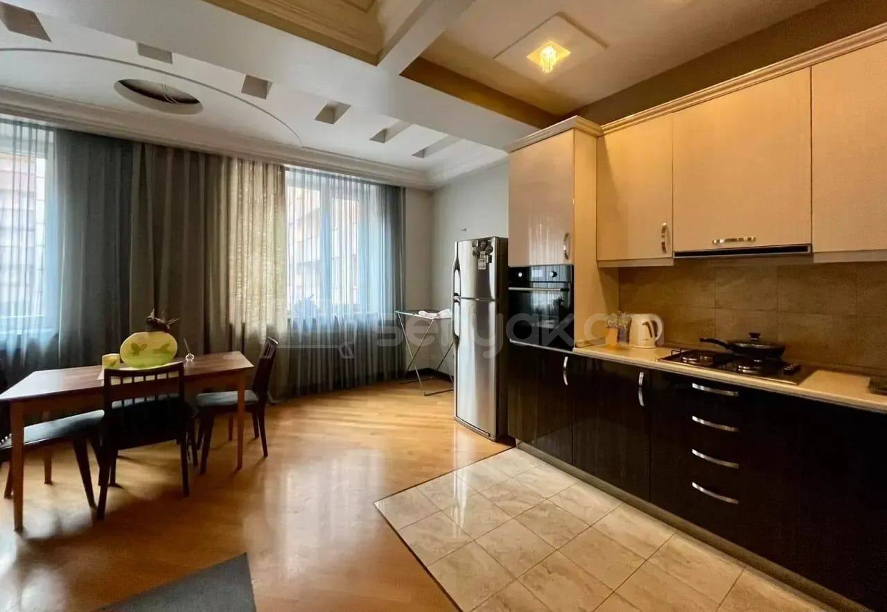2 Սենյականոց Բնակարան Նորակառույցում, 80քմ, 4/10 հարկ, Կապիտալ Վերանորոգված, Կահավորված, Արևկող