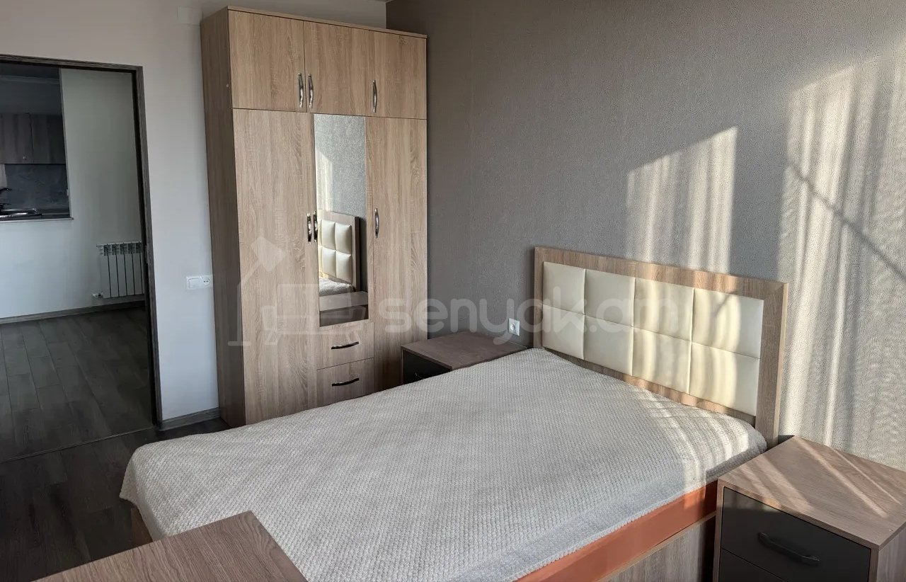 2 Սենյականոց Բնակարան Քարե Շենքում, 62քմ, 2/2 հարկ, Կապիտալ Վերանորոգված, Կահավորված