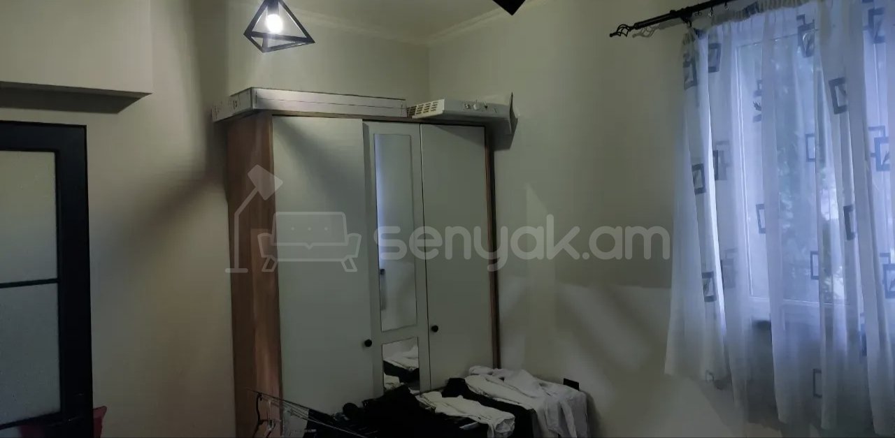 2 Սենյականոց Բնակարան Քարե Շենքում, 45քմ, 1/1 հարկ, Կապիտալ Վերանորոգված