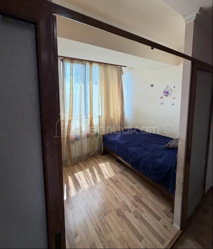 3 Սենյականոց Բնակարան, 58քմ, 5/9 հարկ, Նորմալ Վիճակում